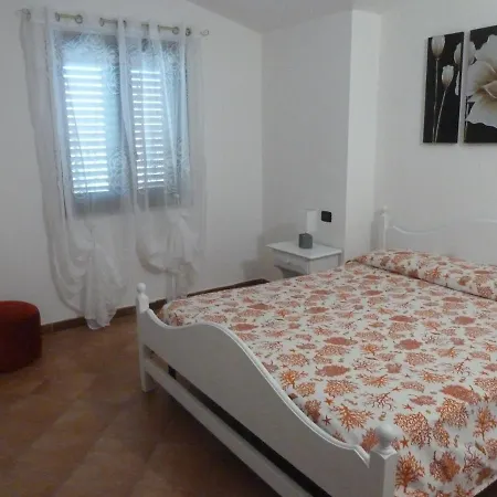 Casa Emmali A Tortoli 600 Mt Dal Mare Apartment Arbatax